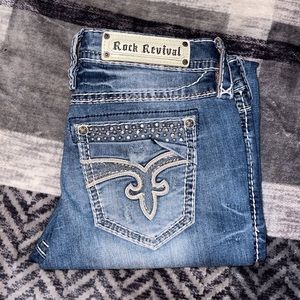 ✨ Womens Rock Revival Jeans